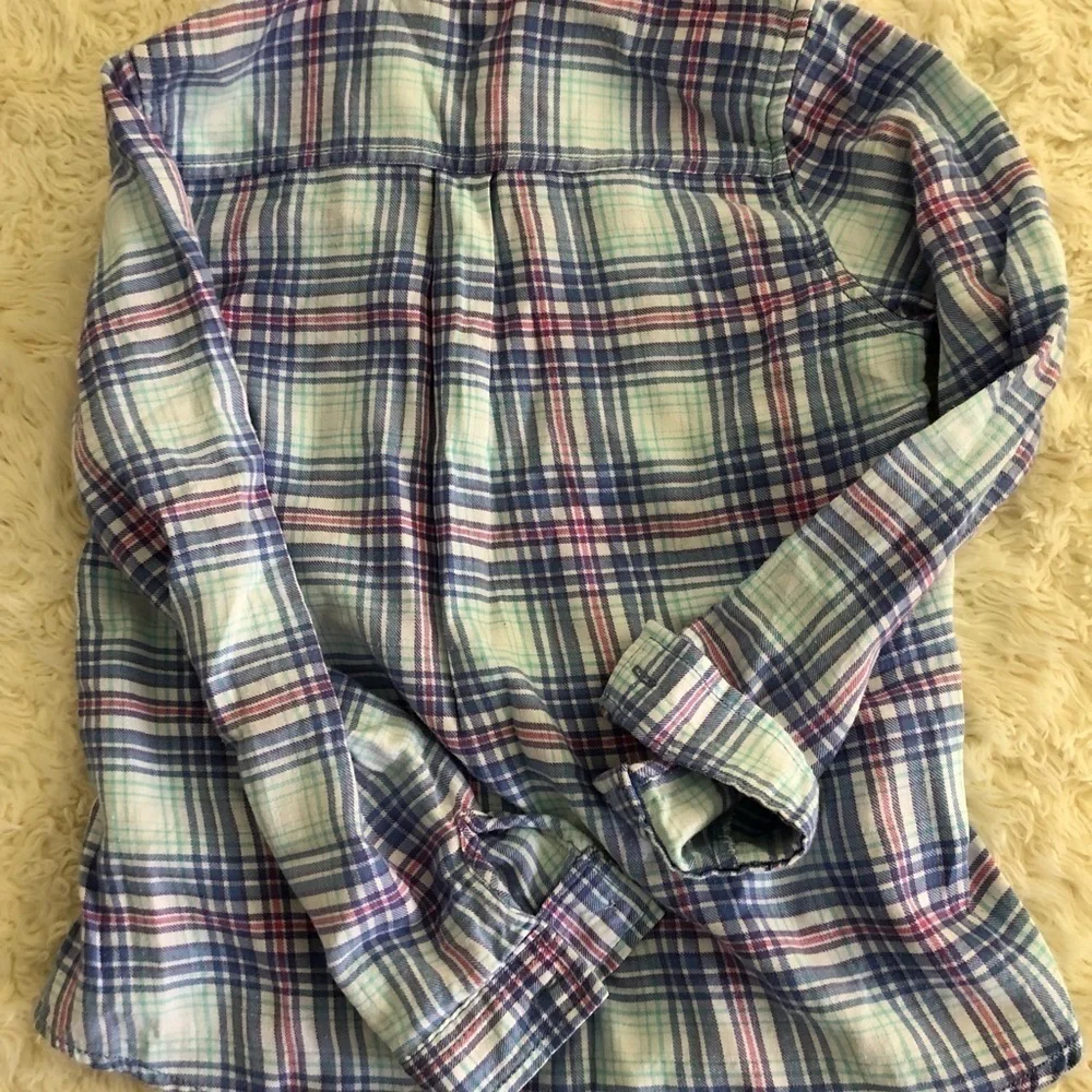 𝅺plaid shirt